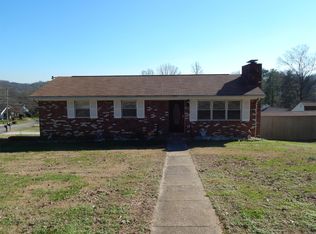 1700 S Forest Dr, Knoxville, TN 37920