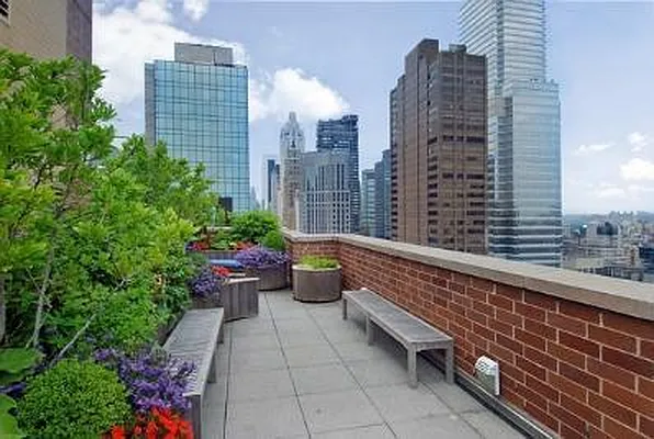 Rented by RELO REDAC INC. | media 57