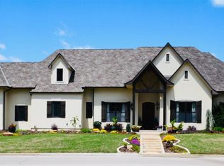 612 Pebble Beach Dr, Ardmore, OK 73401