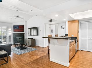 2530 Oak Rd APT 303, Walnut Creek, CA 94597