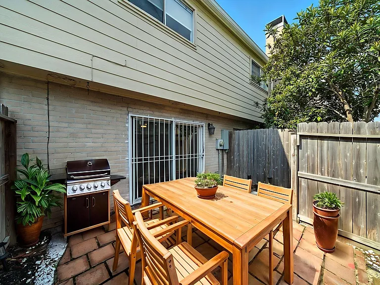 10333 Longmont Dr #35/3 — Photo 21