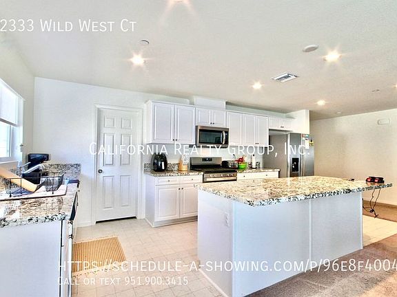 4th image of 32333 Wild West Ct