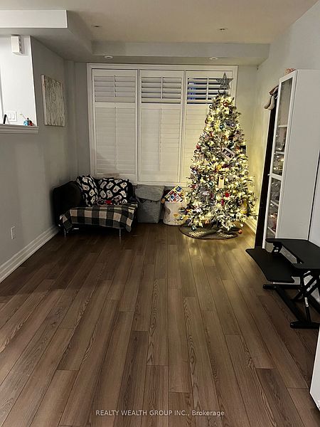 Mississauga Townhouse for rent - 2 Bedrooms — photo 8