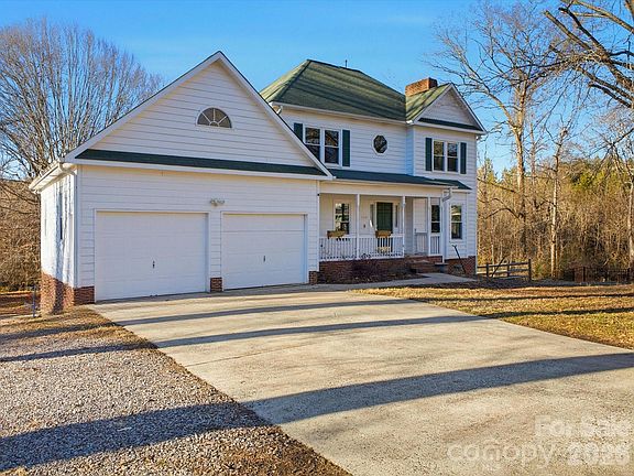 2nd image of 109 Elk Ct