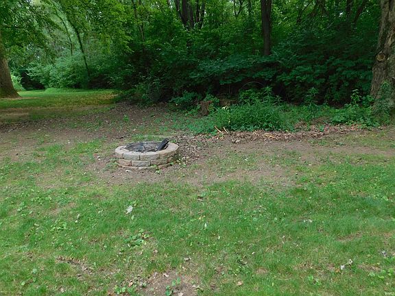 5th image of 7531 W Crystal Lake Rd
