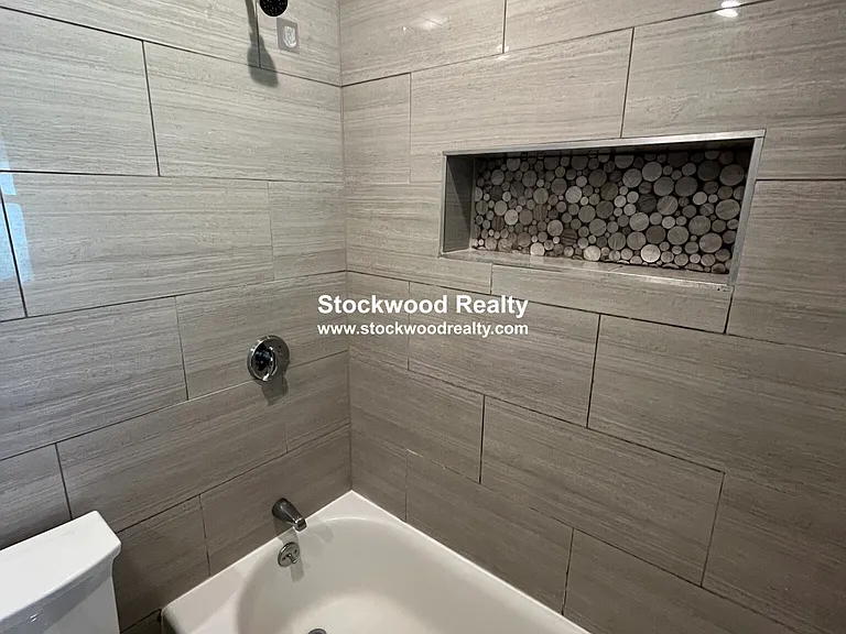 90 Lyndhurst St #5 — Photo 29