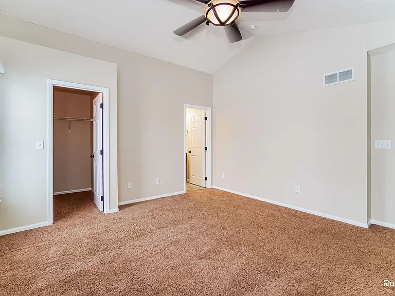 405 Flat River St — Photo 10