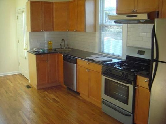 2nd image of 15 North St