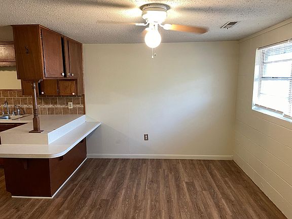 4th image of 68 N Holland Dr #68