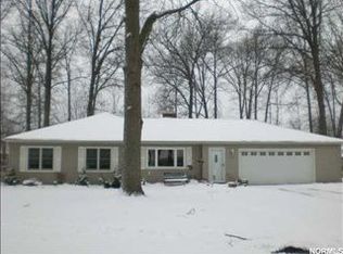 7073 Adkins Rd, Mentor, OH 44060
