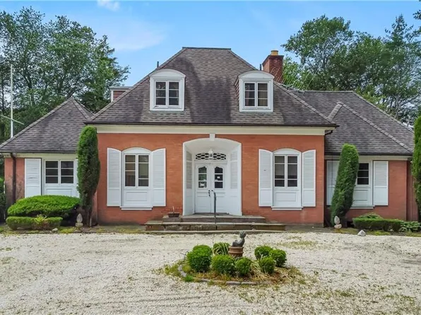 224 Willow Street, Fairfield, CT 06890