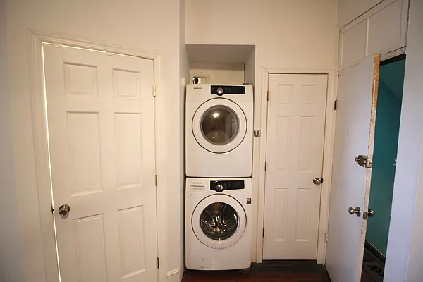 Rented by Realty Nerd | media 12