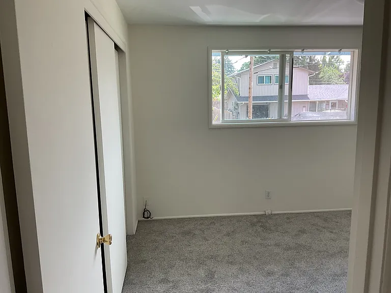 1650 Tamarack St — Photo 5