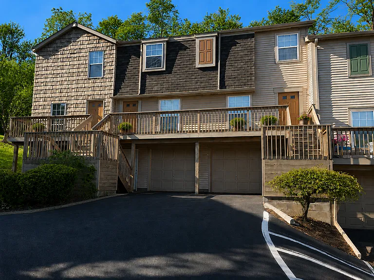 Prime Apartments & Townhomes at Ridgeway — Photo 6