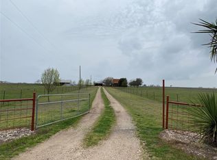 207 Shorty Ln, Italy, TX 76651