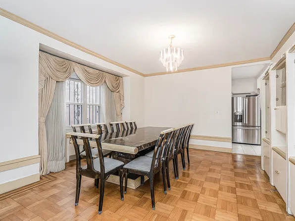 1917 Glenwood Road image 13 of 36