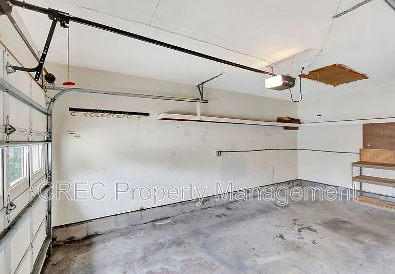 207 Lynton Ct — Photo 23