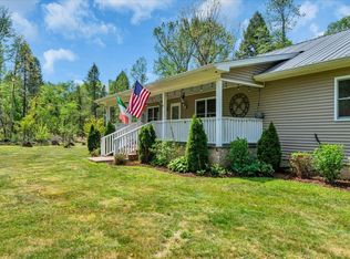 733 Gizzard Creek Rd, Sequatchie, TN 37374