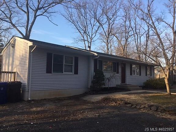 2nd image of 327 Stuart Ave