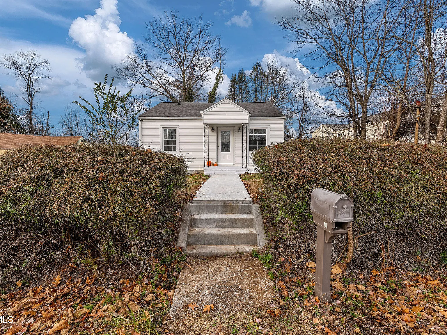 2 bed, 728 sqft, $1,425 — Photo 3