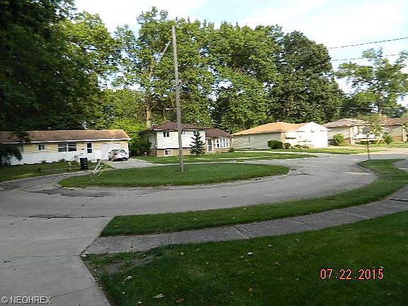 3rd image of 430 Hawthorne St