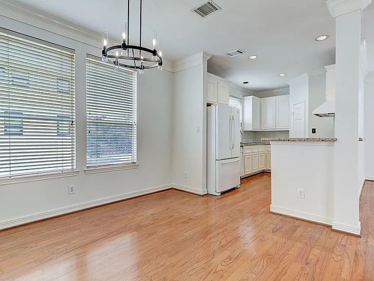 1415 Prospect St — Photo 7