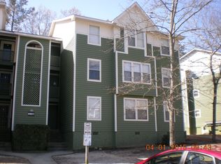 6801 Willowbrook Dr APT 3, Fayetteville, NC 28314