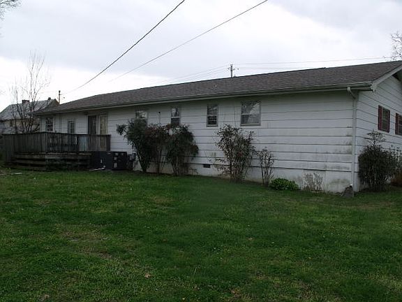 4th image of 312 Hill St