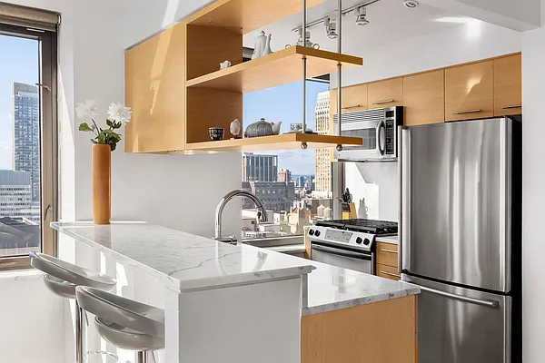 Rented by Halstead Real Estate | media 25