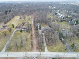 Chardon Rd, Willoughby, OH 44094