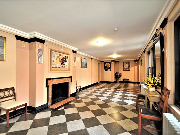 3rd image of 62-64 Saunders St APT O4