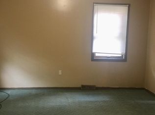 479 W State St APT 1, Sharon, PA 16146