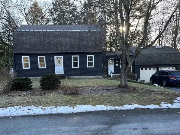 29 Meadow Drive, Springfield, VT 05156