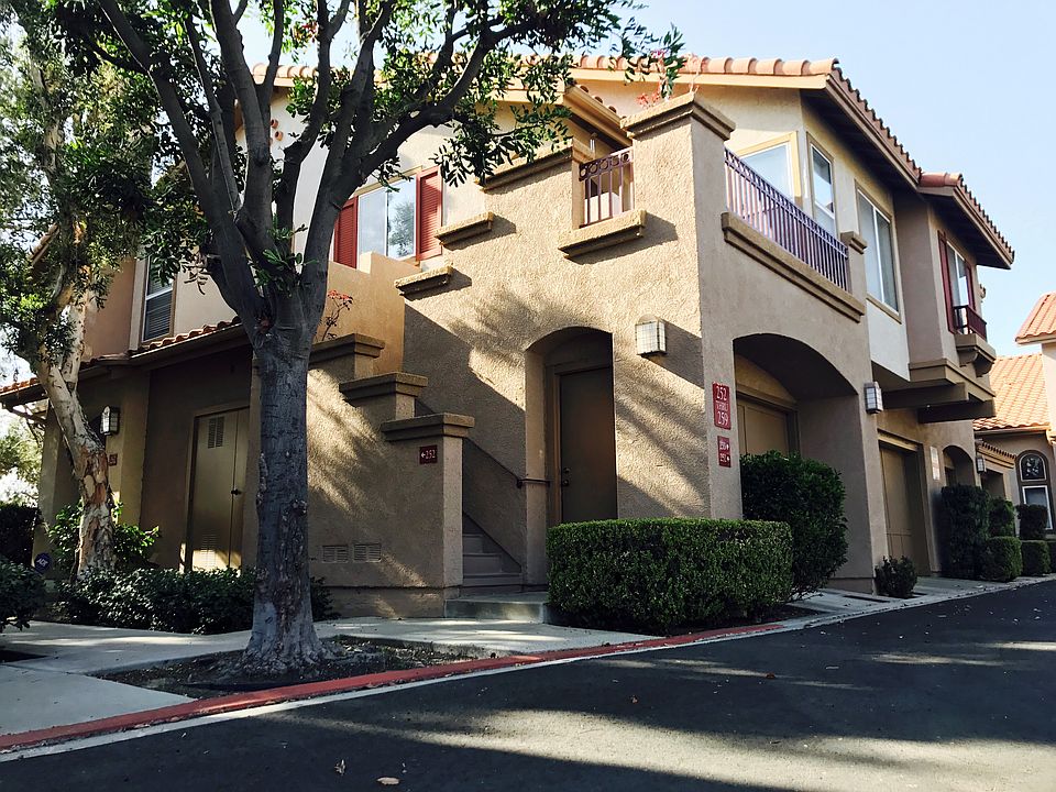 1st image of 253 California Ct