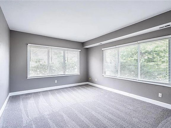 5th image of 517 E 17th St APT 1