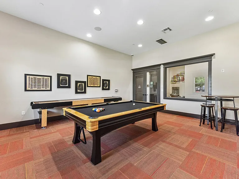 Las Brisas Apartments | Homes for rent in Round Rock, Texas