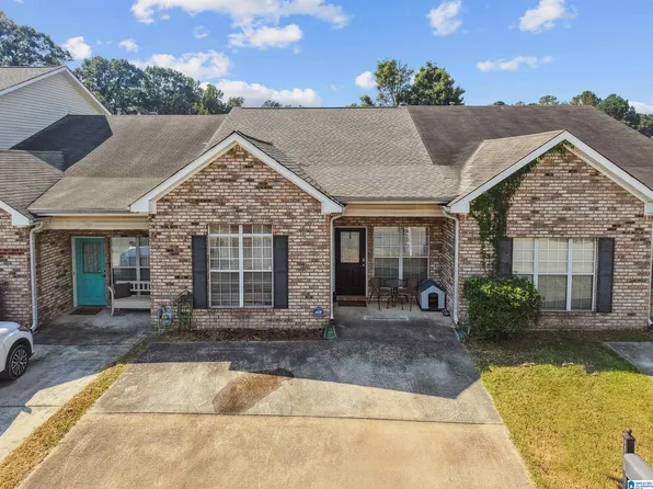 217 Park Village Cir, Alabaster, AL 35007