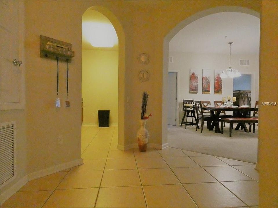 1st image of 4024 Breakview Dr Unit 406