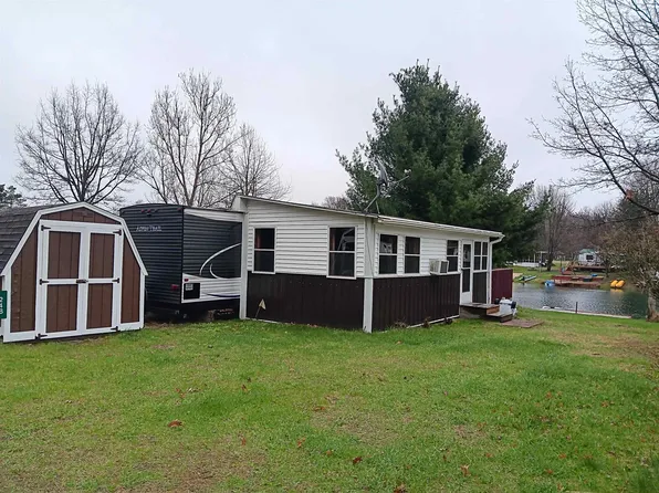 2221 Grass Lake Ave, Lake, MI 48632