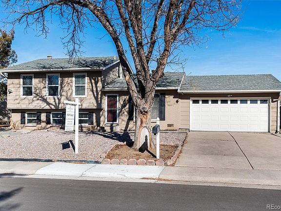 3rd image of 2118 S Mobile Way