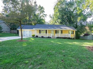 25 Meredith Dr, Carrollton, GA 30116