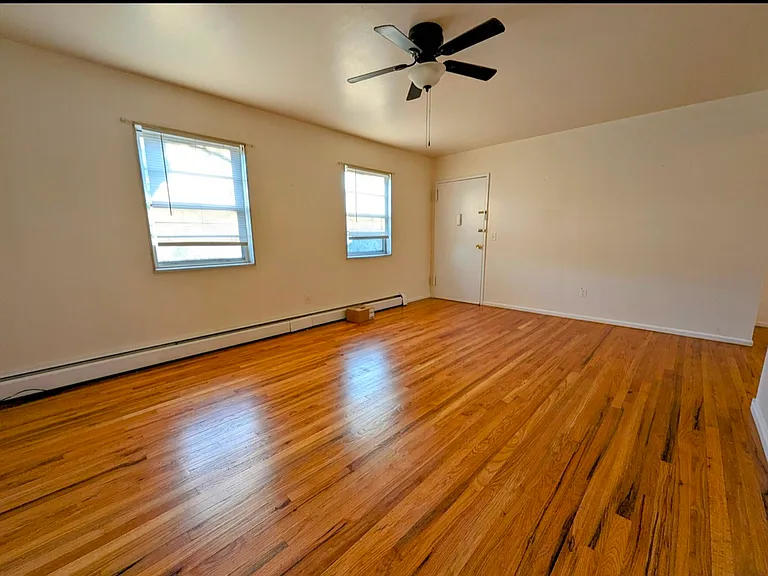 1 Fairview Dr #4 — Photo 7