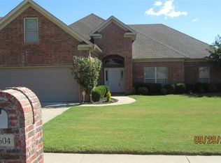 3604 Legacy Village Dr, Benton, AR 72015