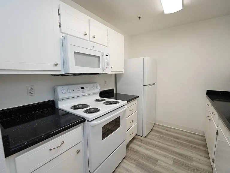 Walnut Grove Senior Apartments — Photo 6