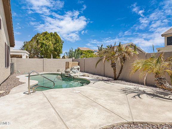 5th image of 1339 W ENFIELD Way