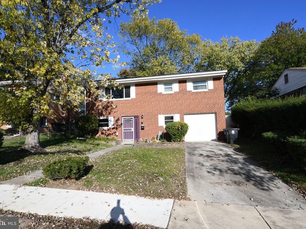 4104 Saint Clair Pl