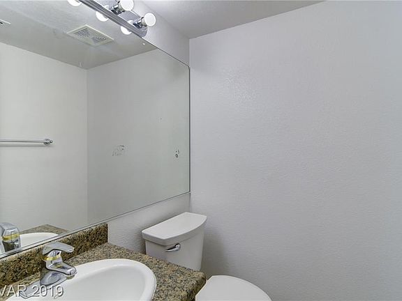 5th image of 6704 Wenatchee Dr