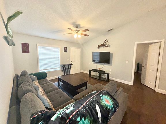 5th image of 660 Cloudcroft Dr