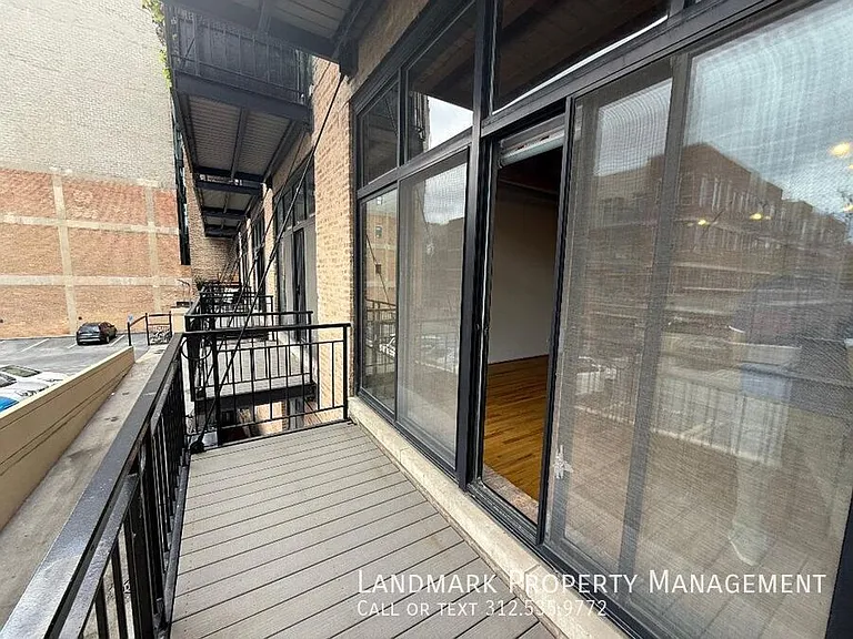 1250 W Van Buren St #202 — Photo 10