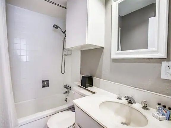 5th image of 4347 Dickason Ave APT 109